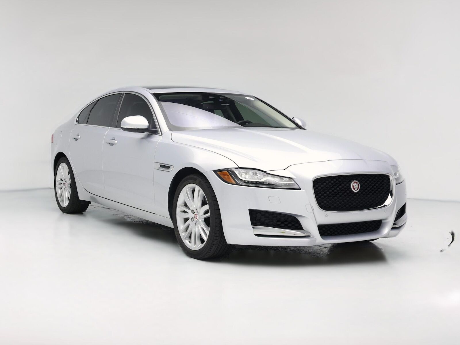 2018 JAGUAR XF