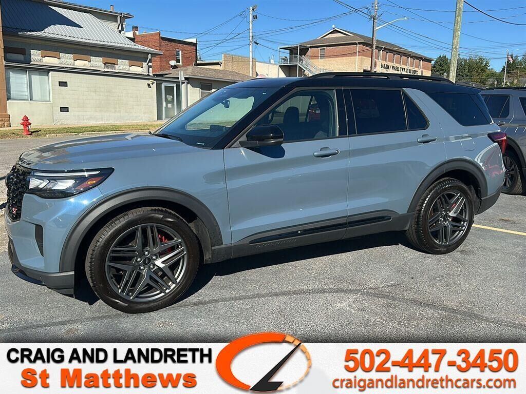 2025 FORD Explorer