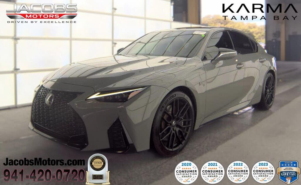 2022 LEXUS IS