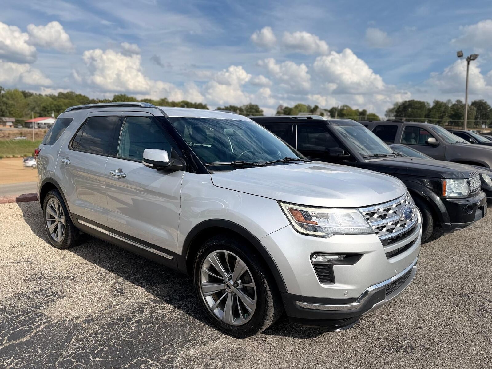 2018 FORD Explorer