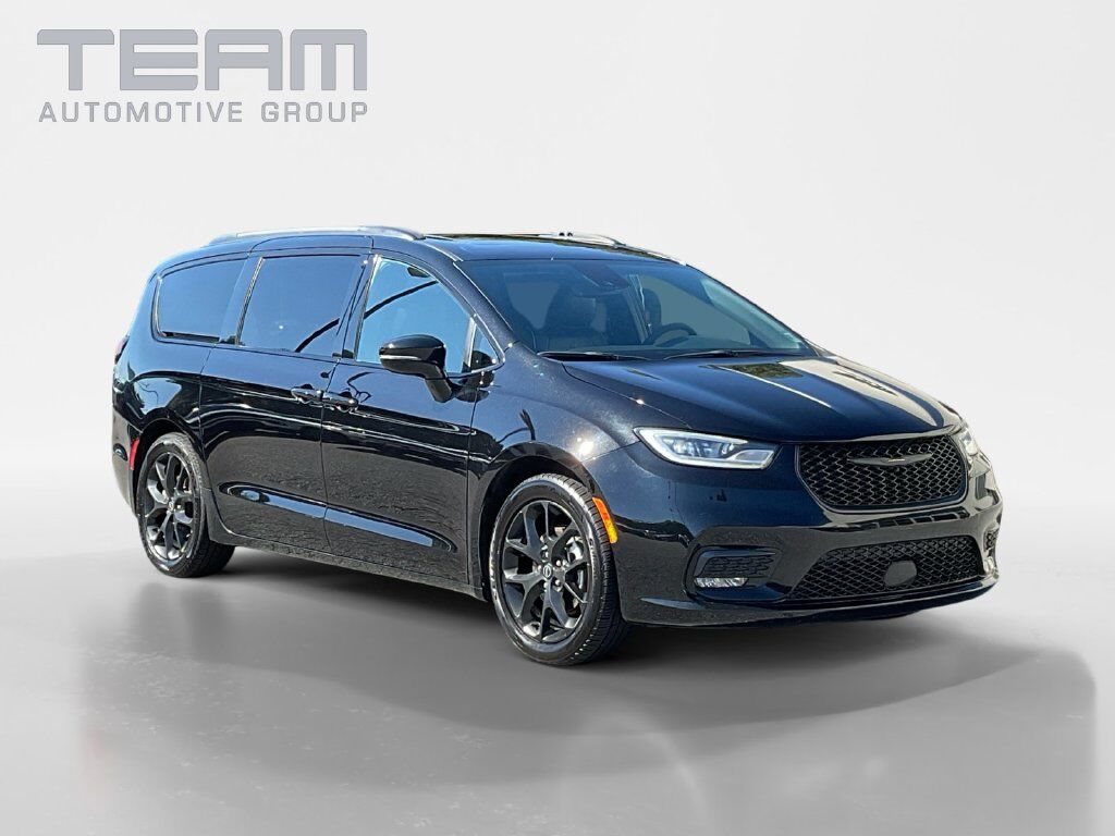 2025 CHRYSLER Pacifica