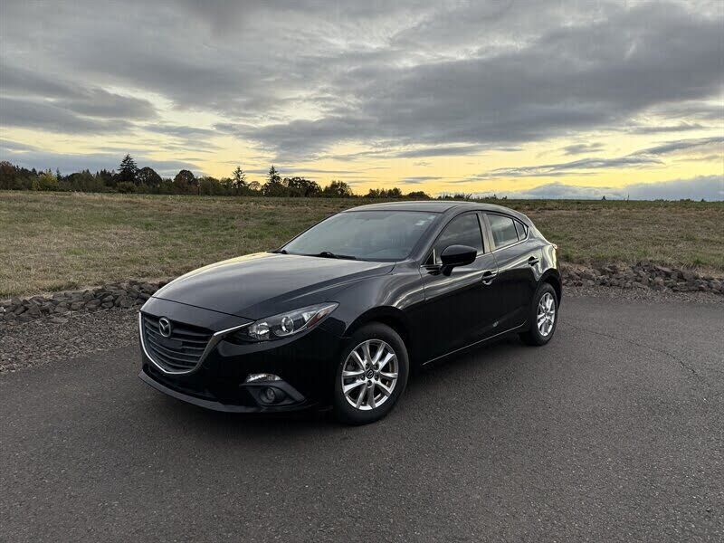 2015 MAZDA Mazda3