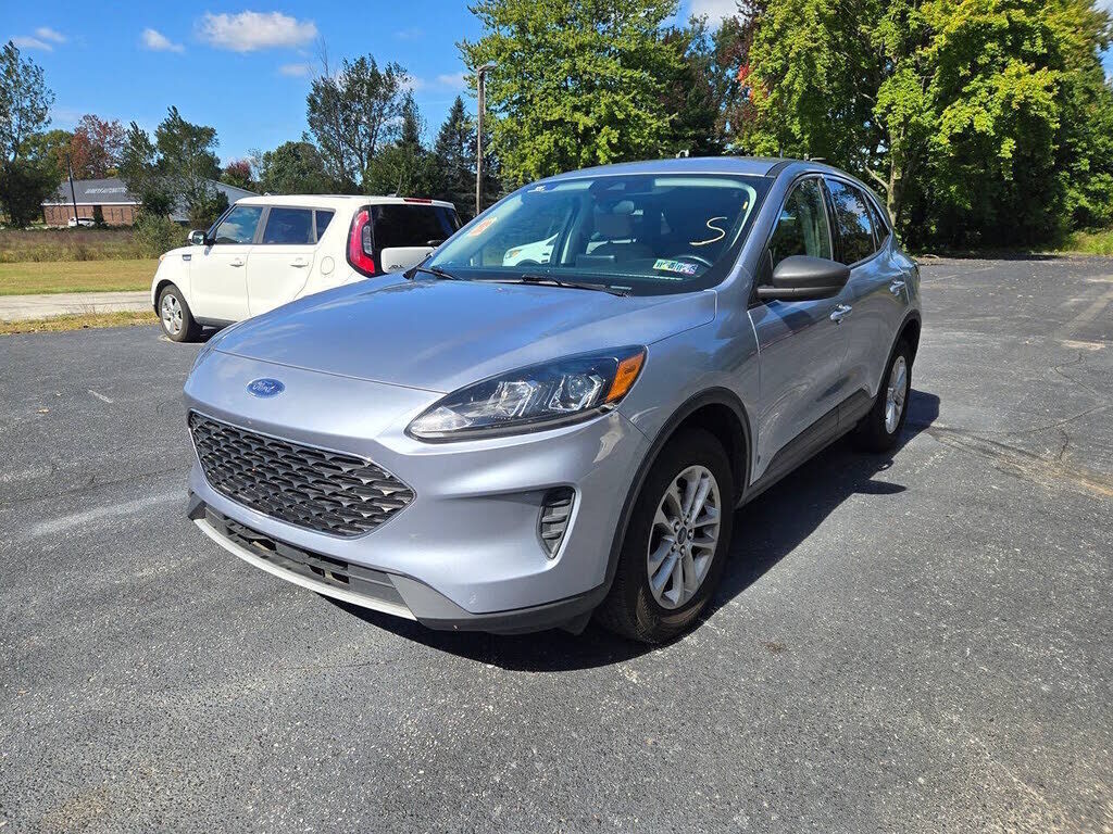 2022 FORD Escape