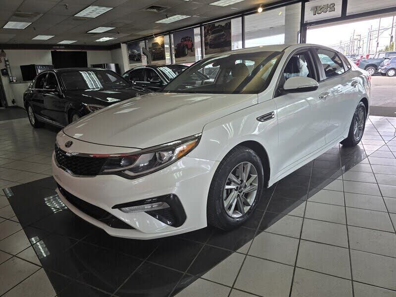 2019 KIA Optima
