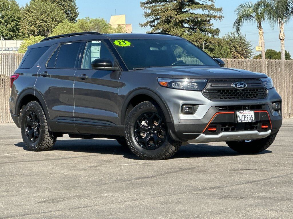 2023 FORD Explorer