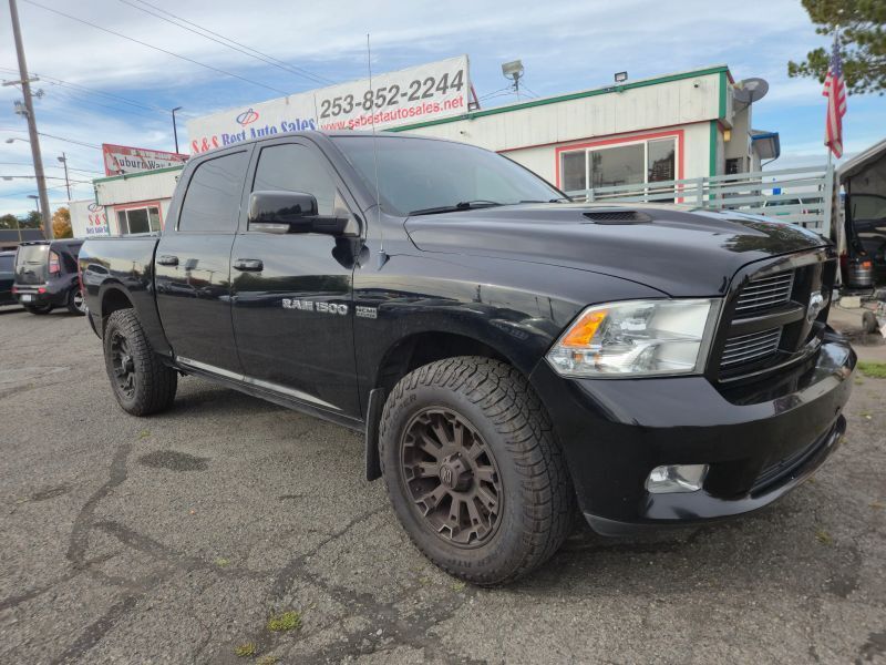 2012 DODGE Ram