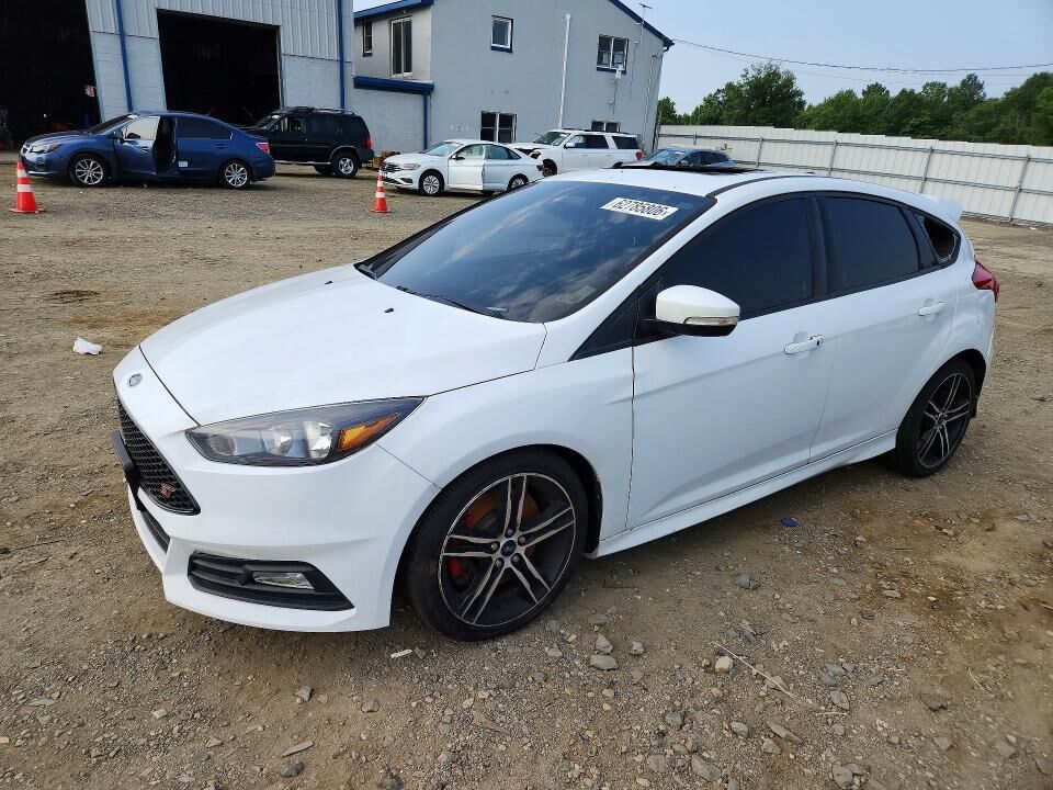 2015 FORD Focus
