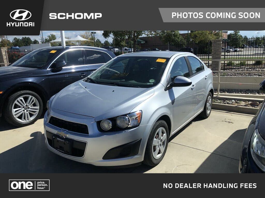 2015 CHEVROLET Sonic