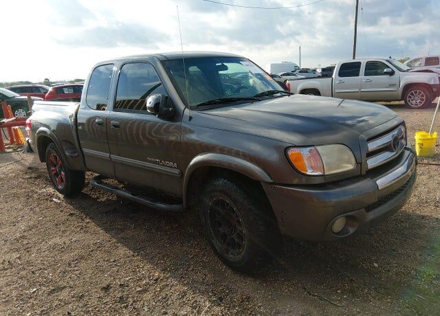 2003 TOYOTA Tundra