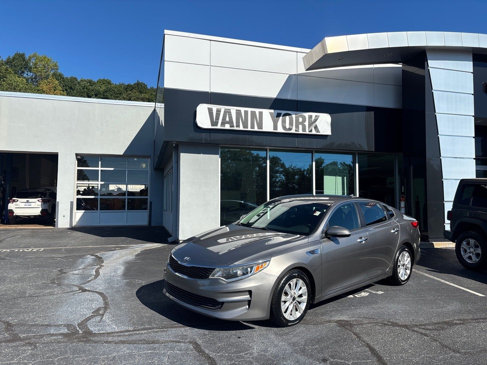 2017 KIA Optima