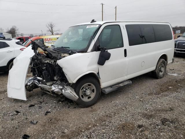 2017 CHEVROLET Express