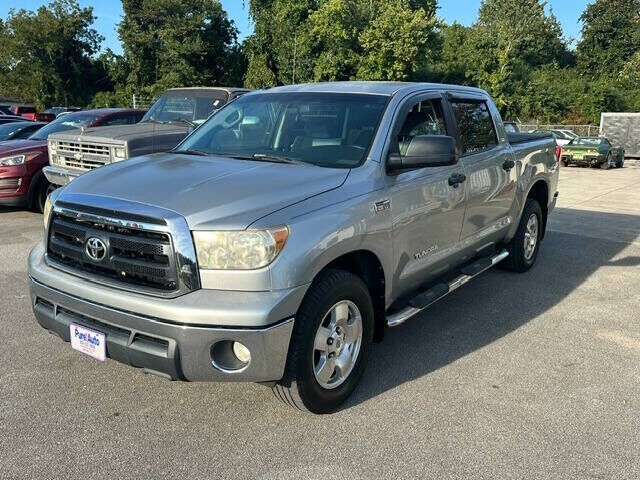 2011 TOYOTA Tundra