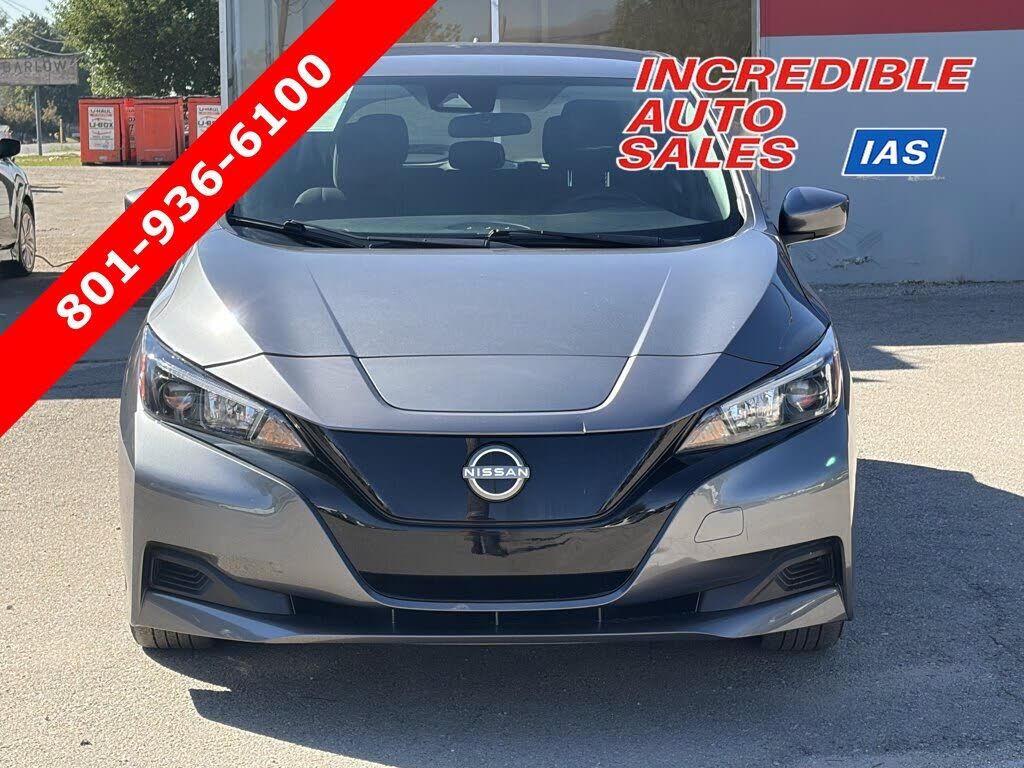2025 NISSAN Leaf