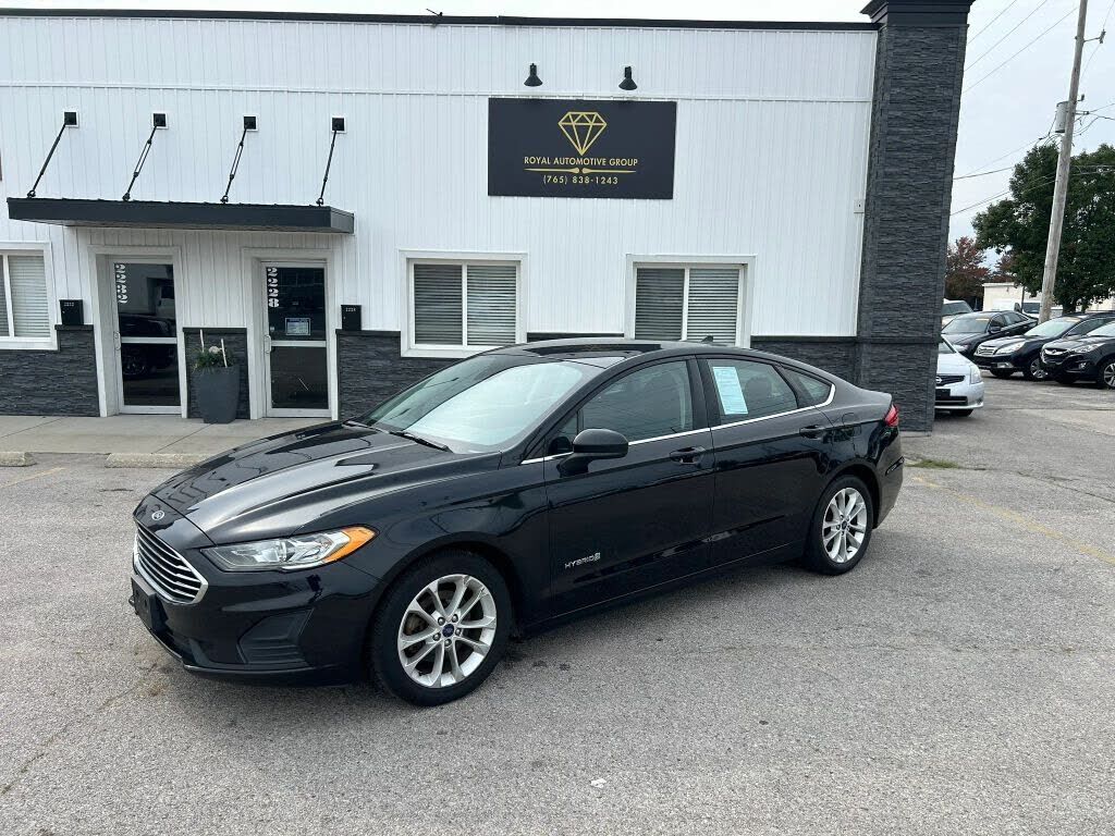 2019 FORD Fusion