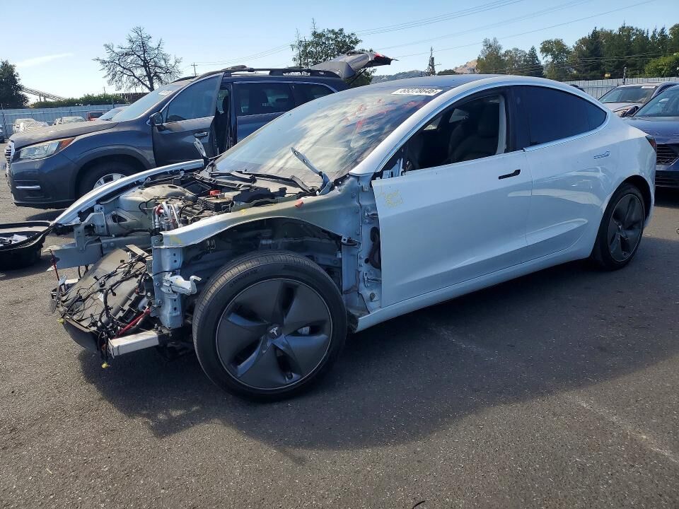 2020 TESLA Model 3