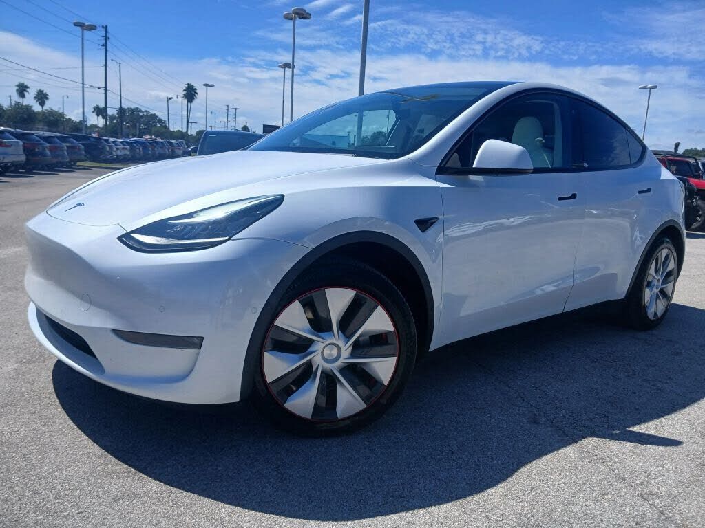 2020 TESLA Model Y