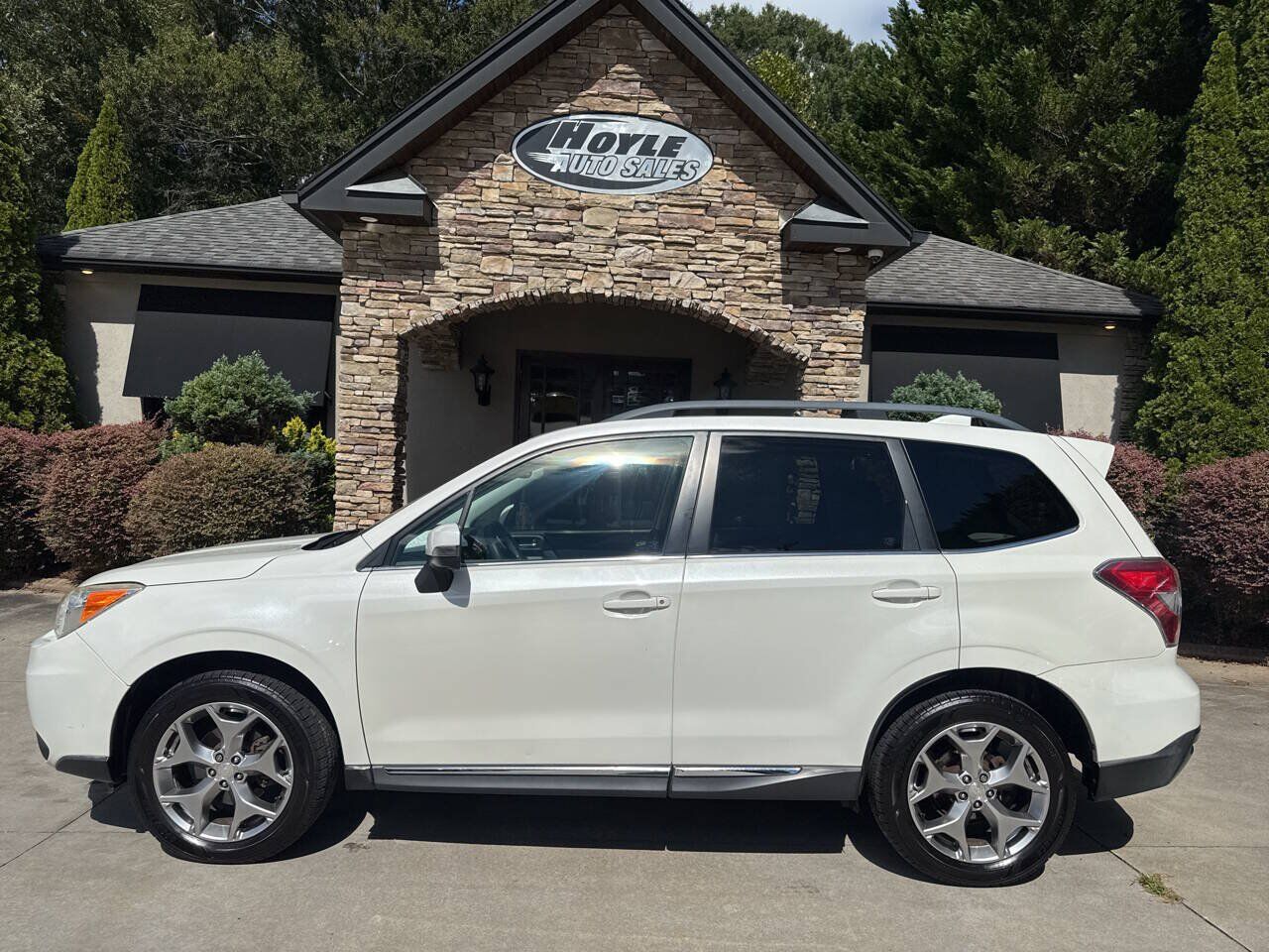 2016 SUBARU Forester