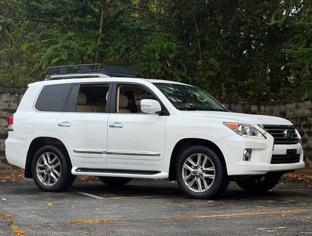 2015 LEXUS LX