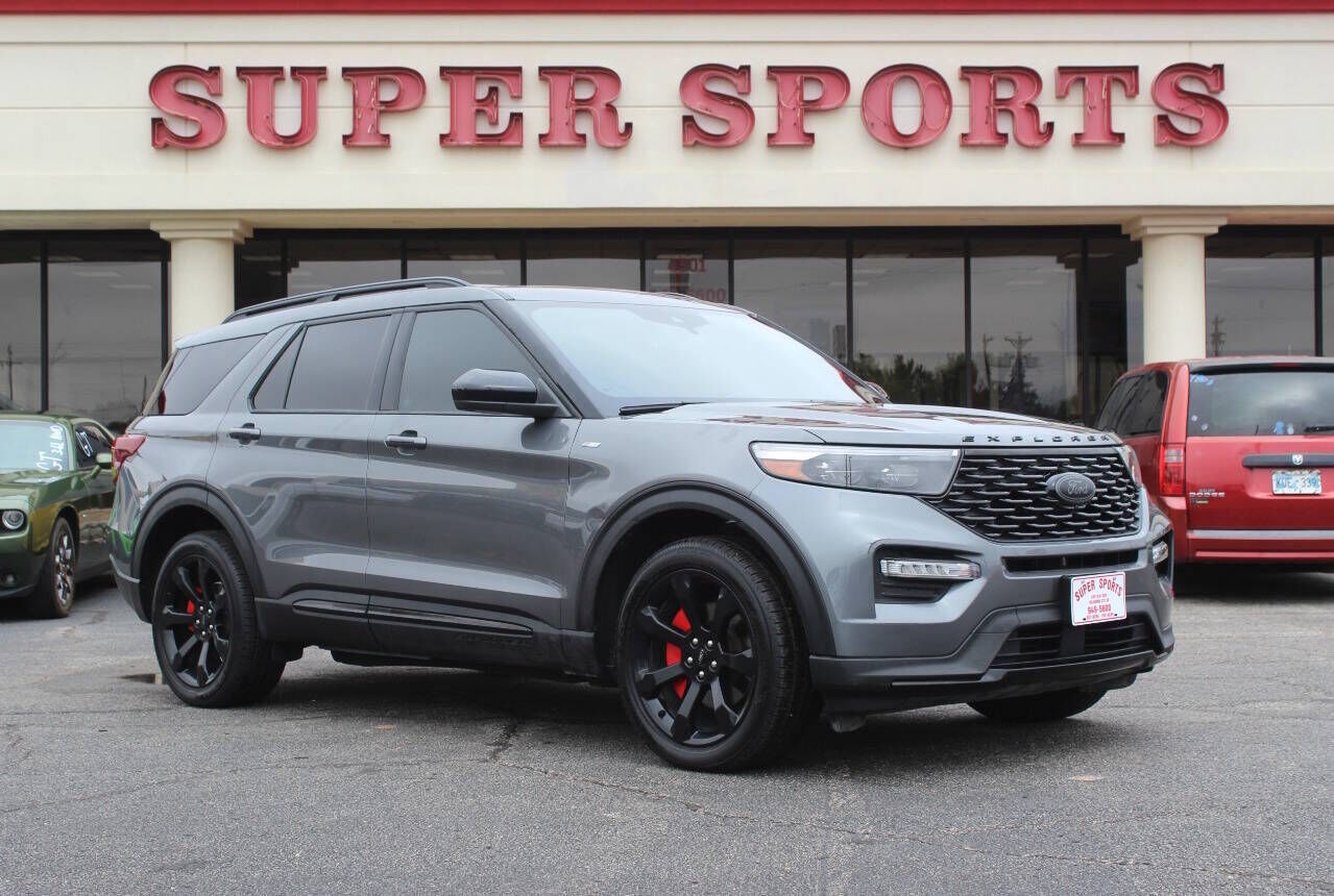 2023 FORD Explorer
