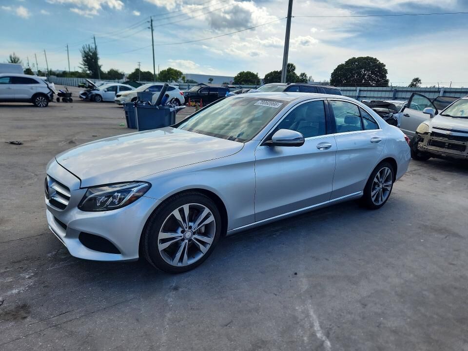 2017 MERCEDES-BENZ C-Class