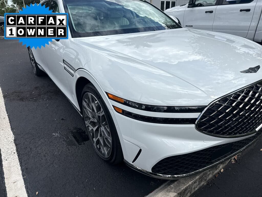 2024 GENESIS G90