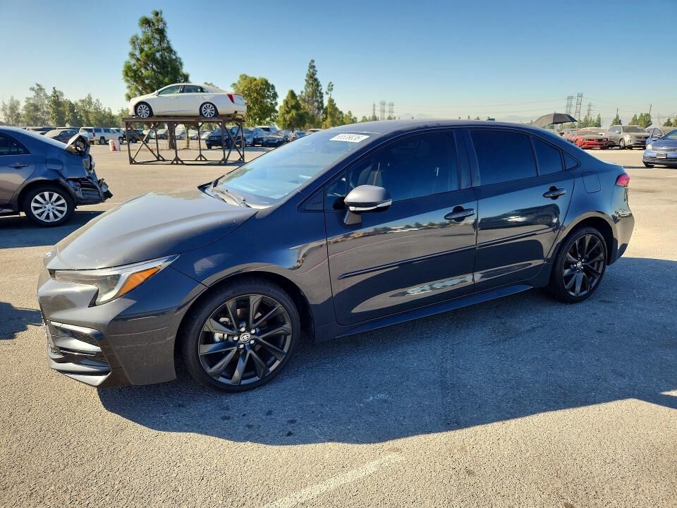 2024 TOYOTA Corolla