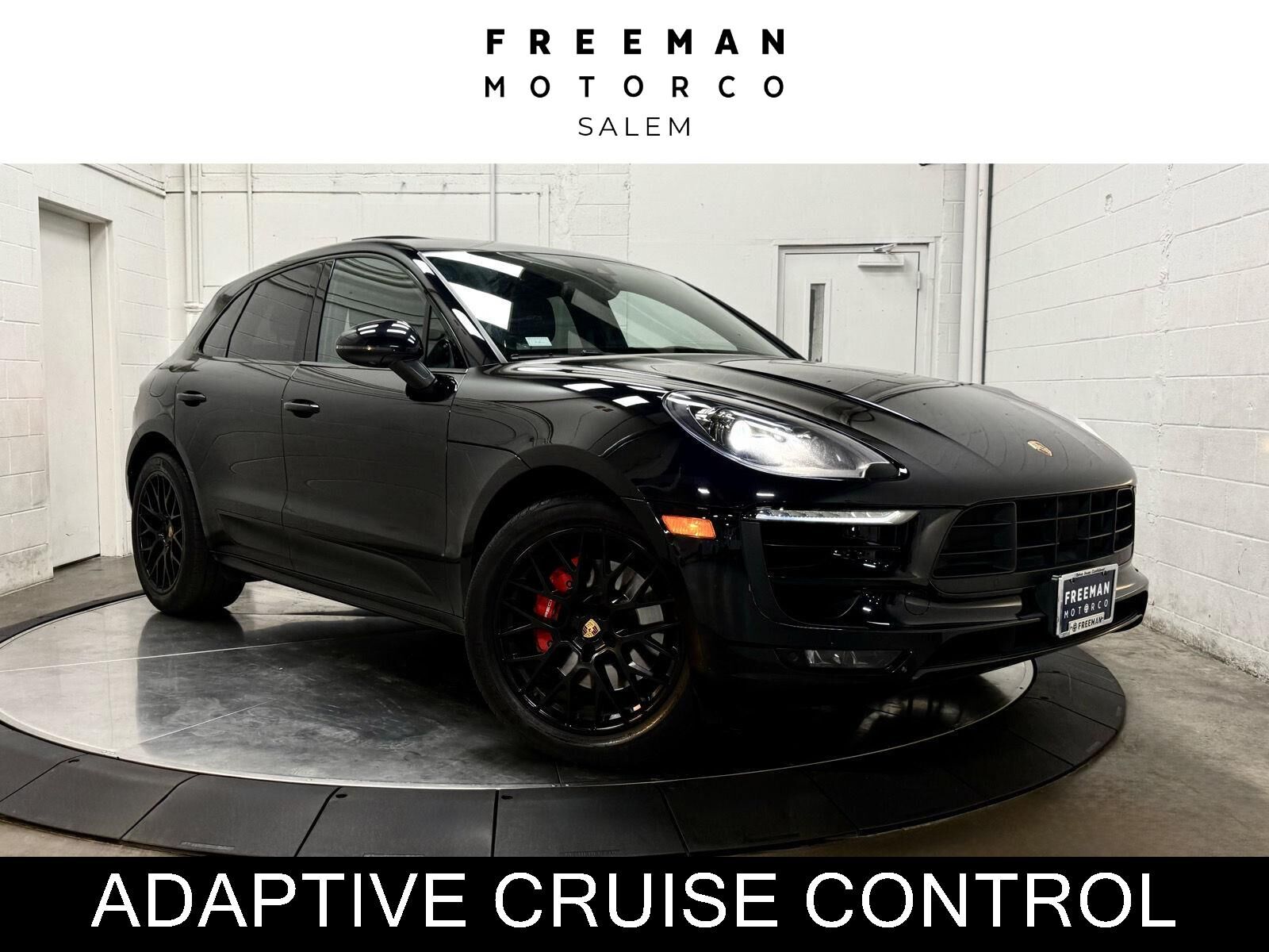 2018 PORSCHE Macan