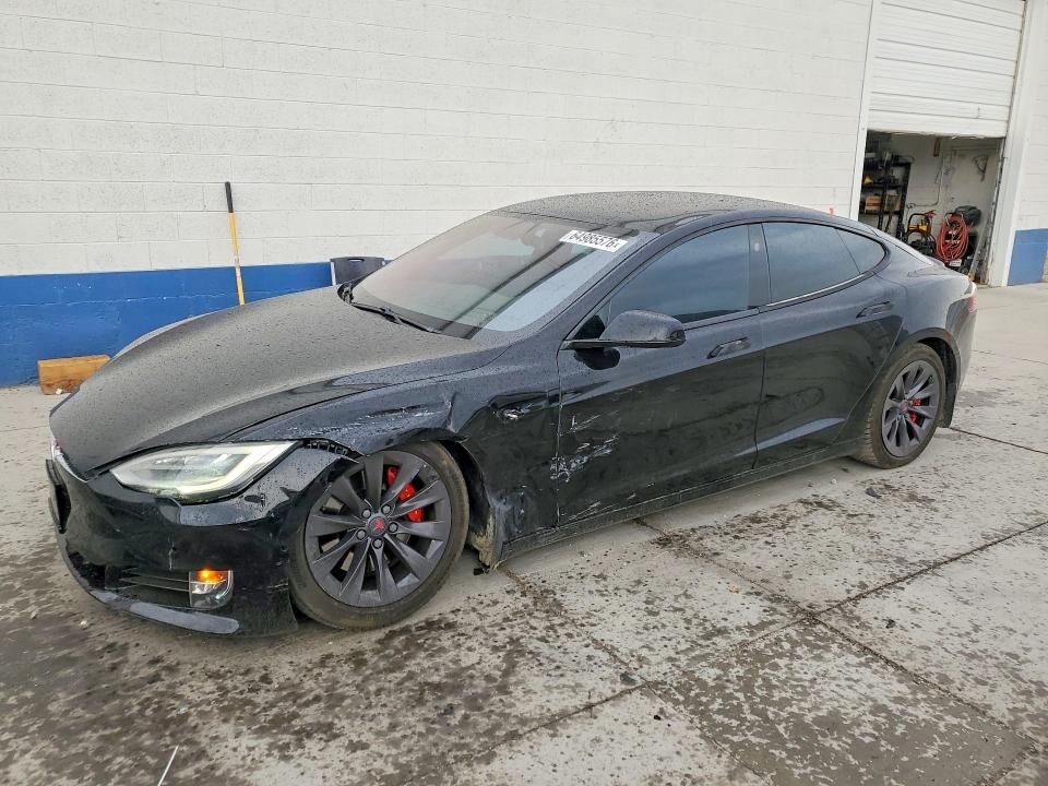 2019 TESLA Model S