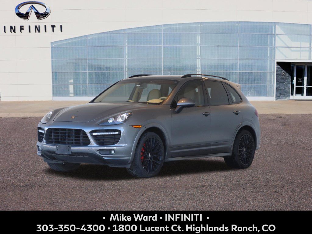 2014 PORSCHE Cayenne