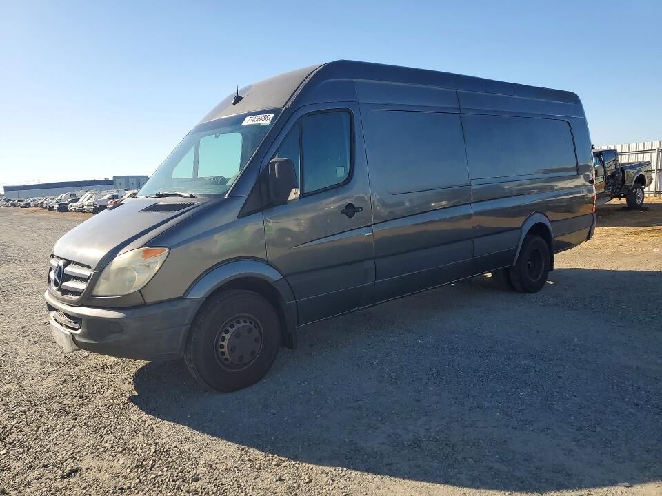 2011 MERCEDES-BENZ Sprinter