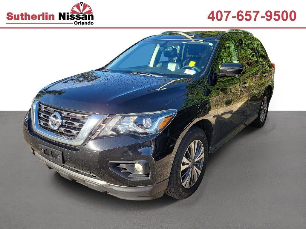 2020 NISSAN Pathfinder