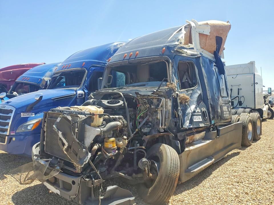 2017 FREIGHTLINER Cascadia