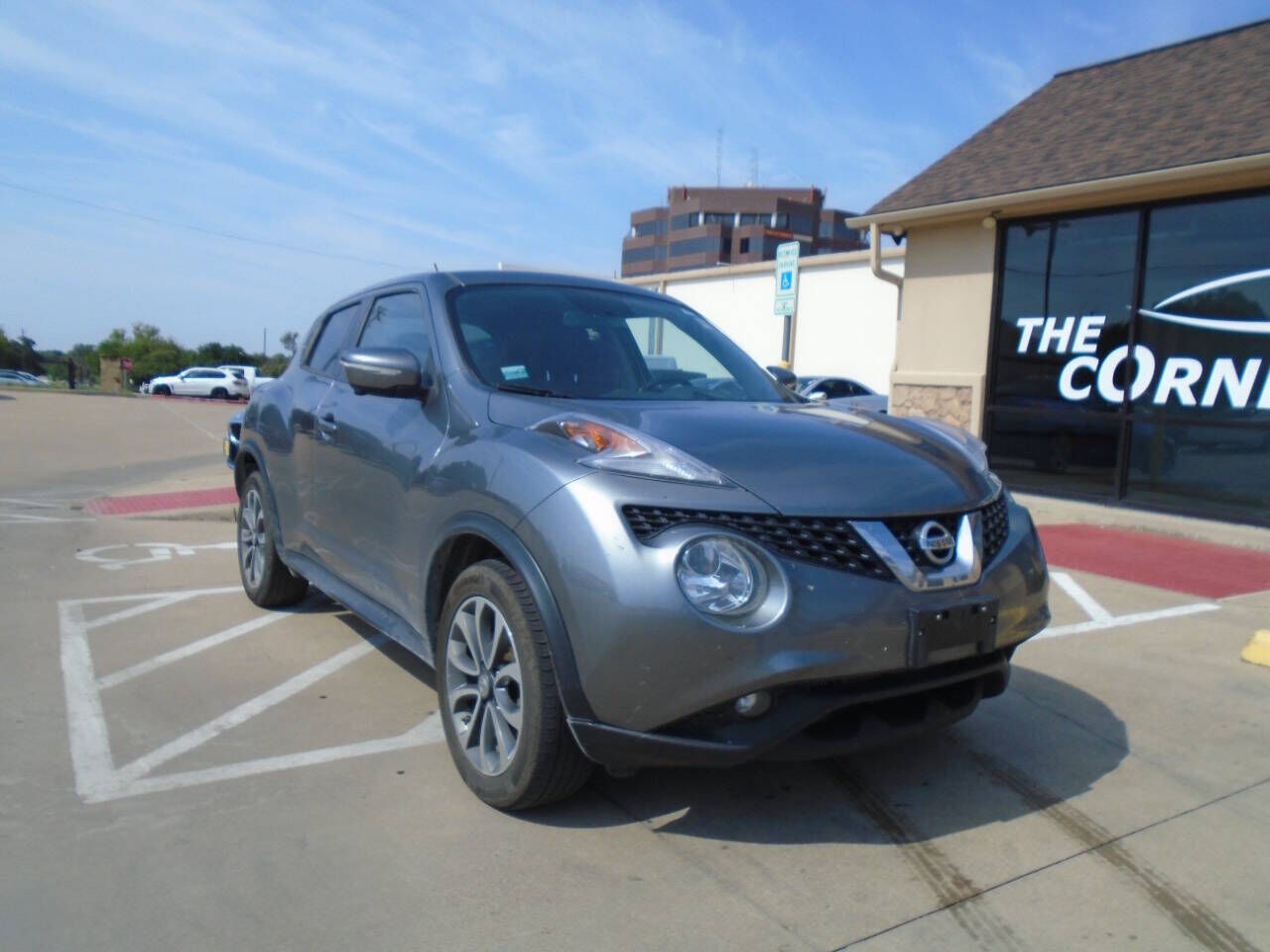 2017 NISSAN Juke