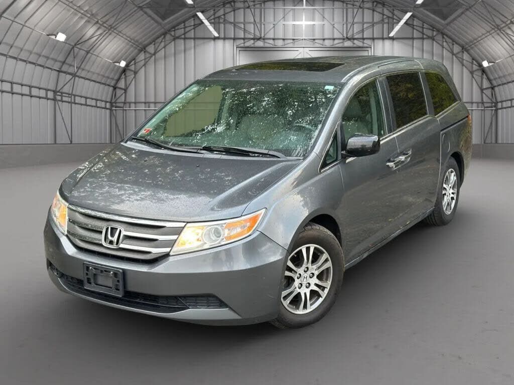 2013 HONDA Odyssey