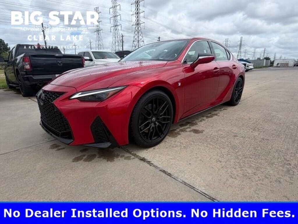 2023 LEXUS IS