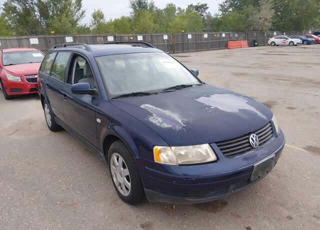 2000 VOLKSWAGEN Passat