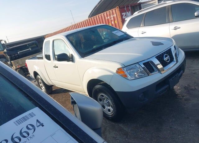 2016 NISSAN Frontier