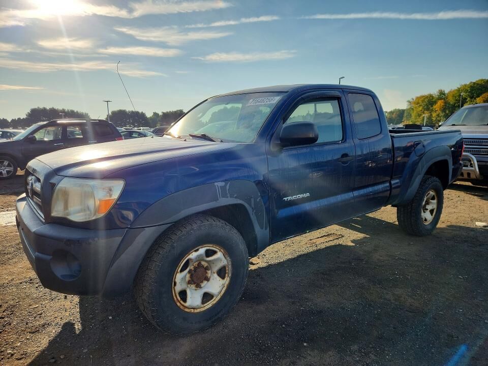 2005 TOYOTA Tacoma