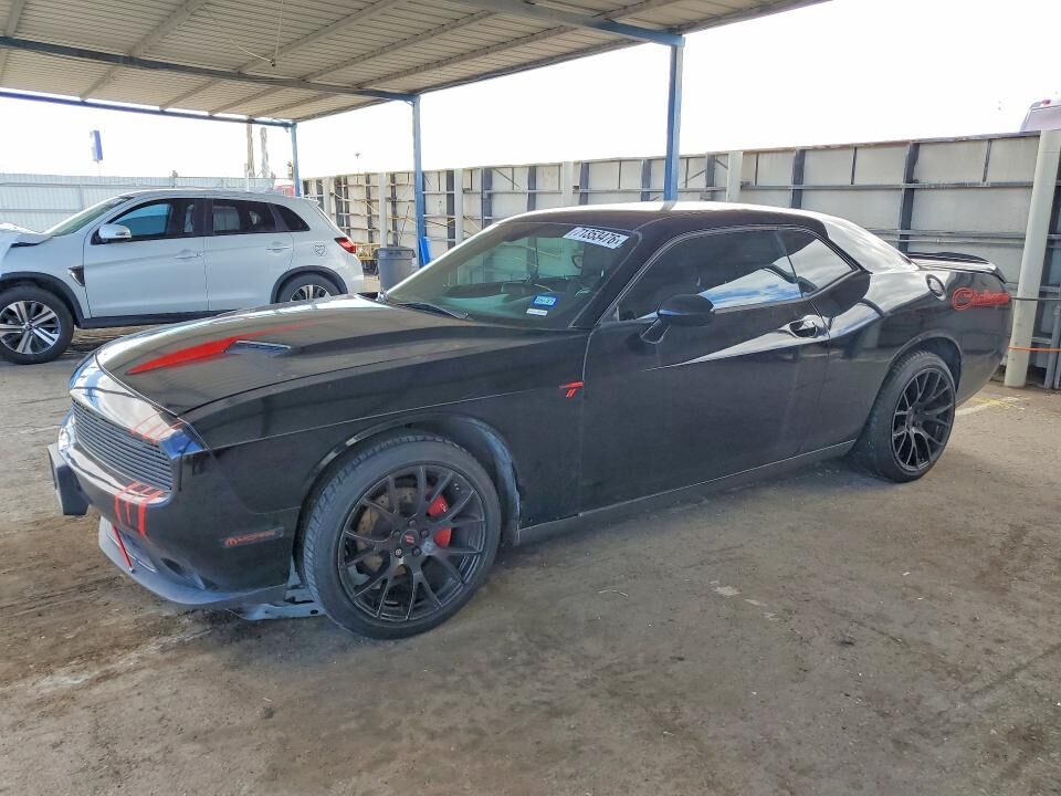 2016 DODGE Challenger