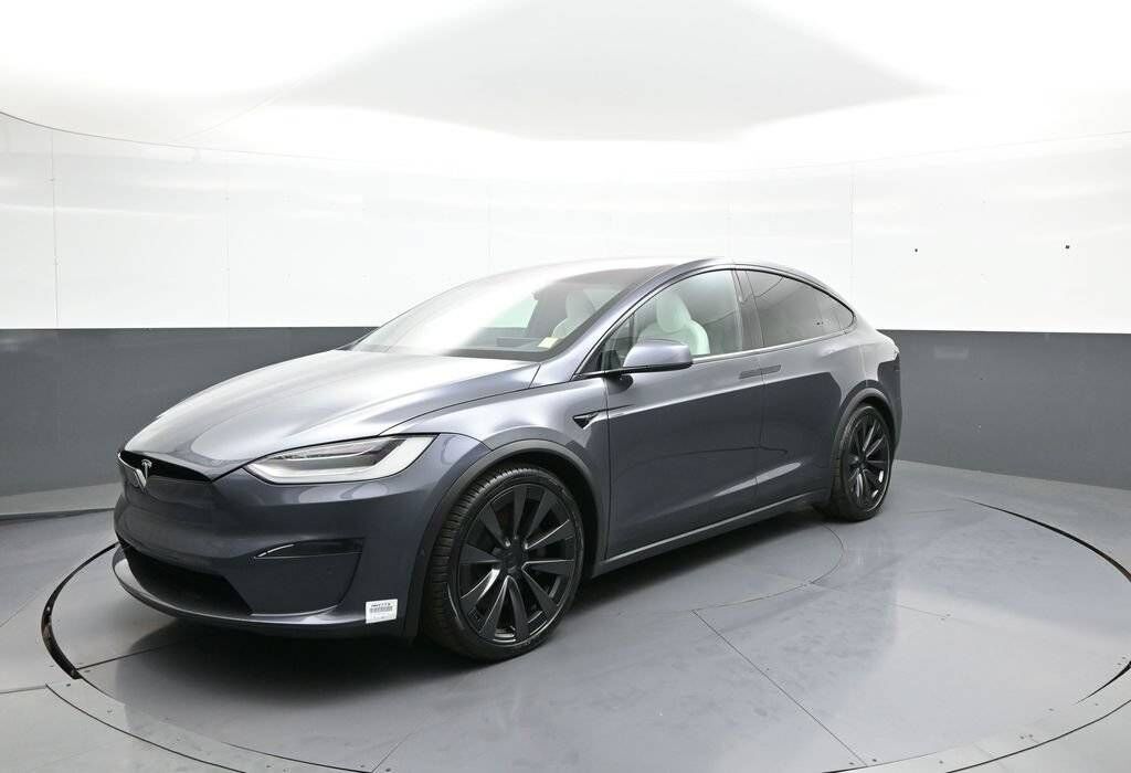 2023 TESLA Model X