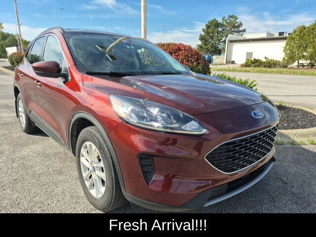 2021 FORD Escape