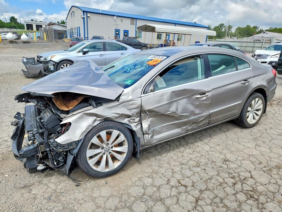 2011 VOLKSWAGEN Passat