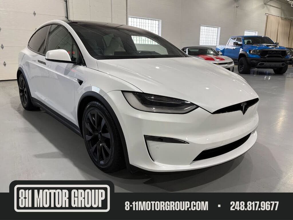 2023 TESLA Model X