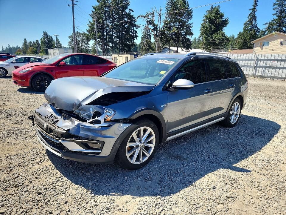 2017 VOLKSWAGEN Golf Alltrack