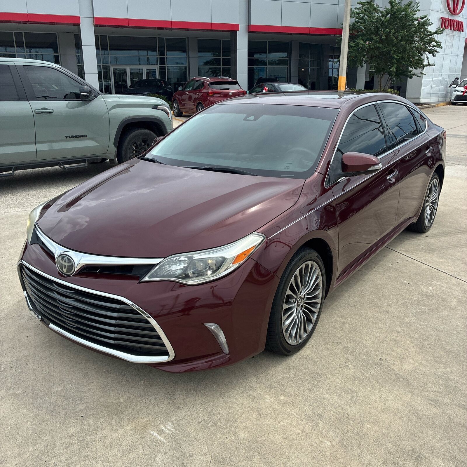 2016 TOYOTA Avalon