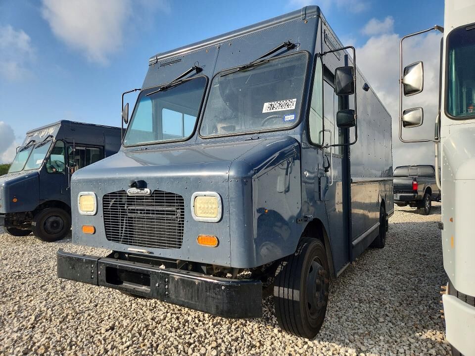 2020 FREIGHTLINER MT 45G Front Gasoline Engine Walk in Van Chassis