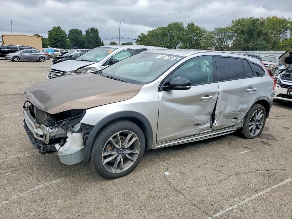 2018 VOLVO V60