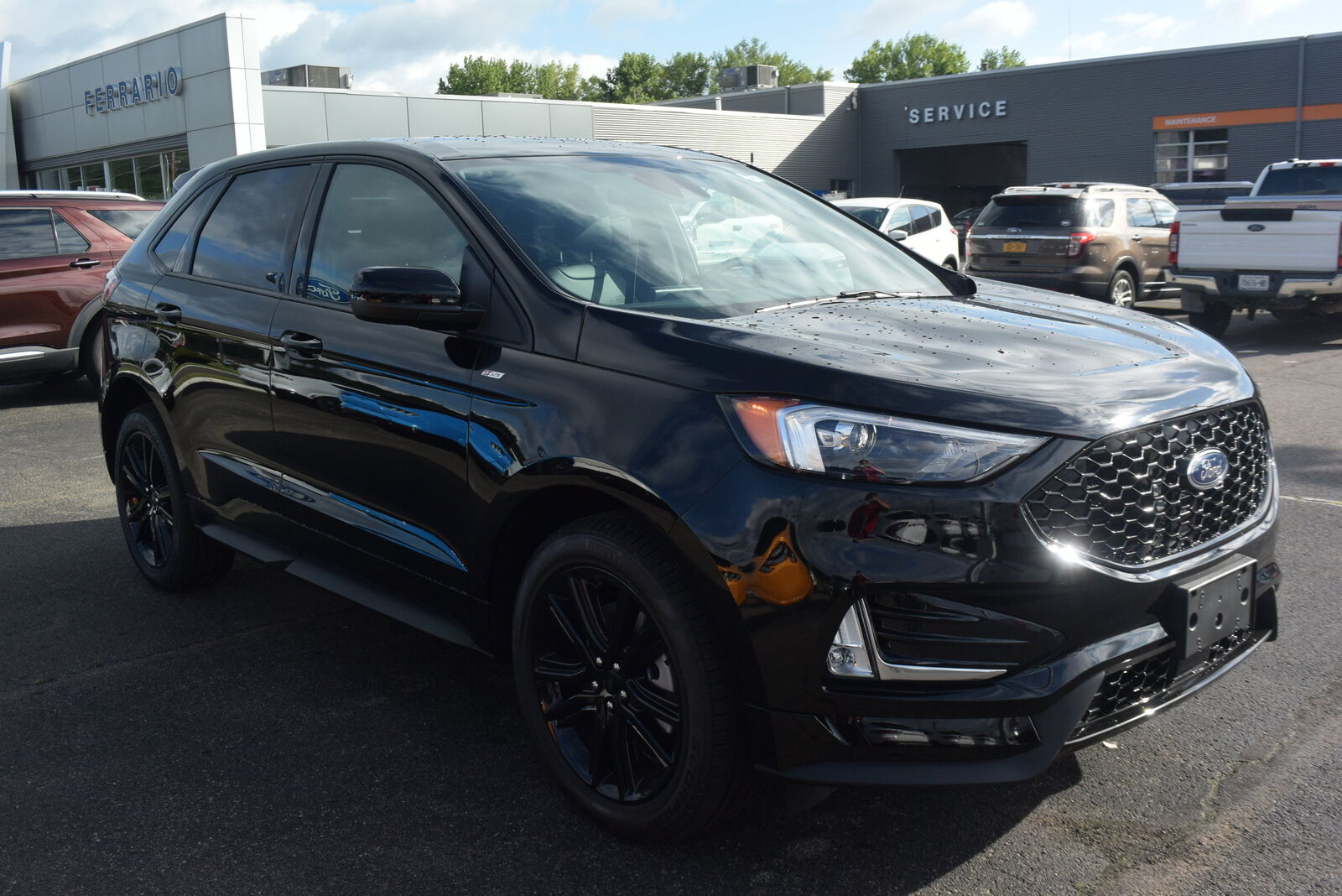 2024 FORD Edge