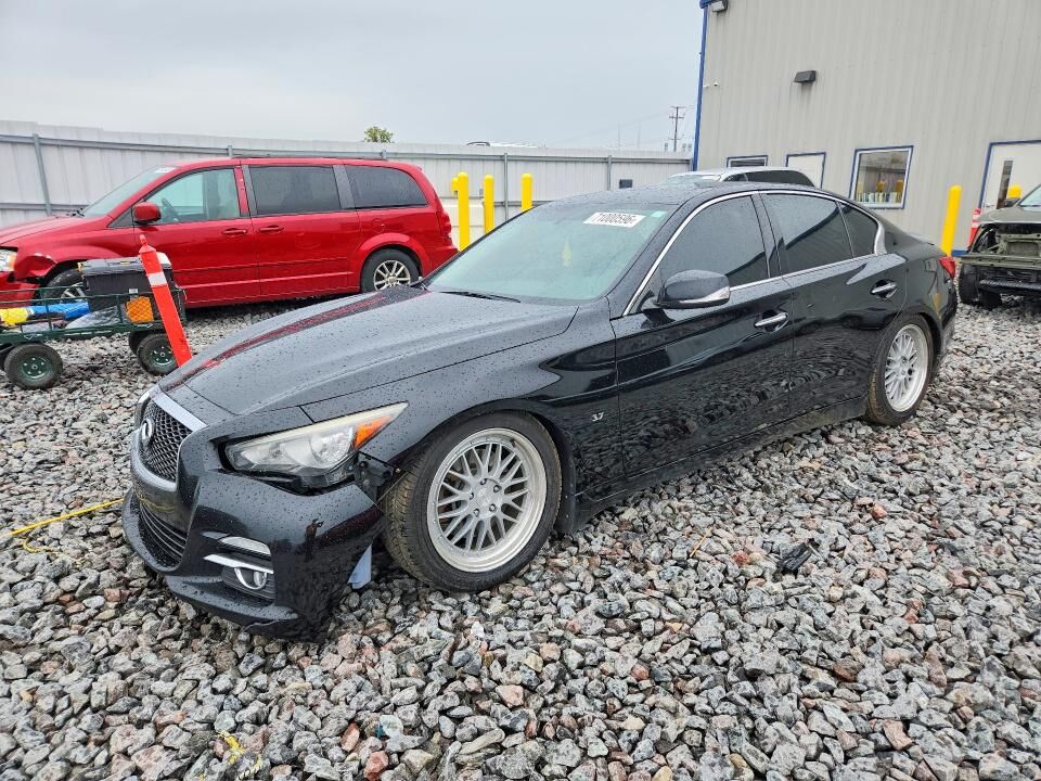 2014 INFINITI Q50