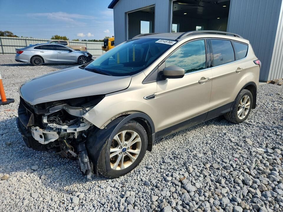 2018 FORD Escape
